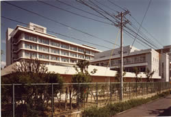 昭和56年 病院6号館